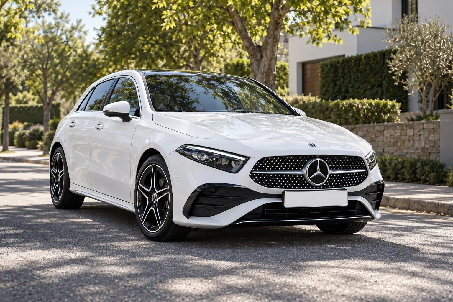 メルセデス・ベンツ Aクラス（W177型・2023年改良後）を斜め前から見た実車イラスト