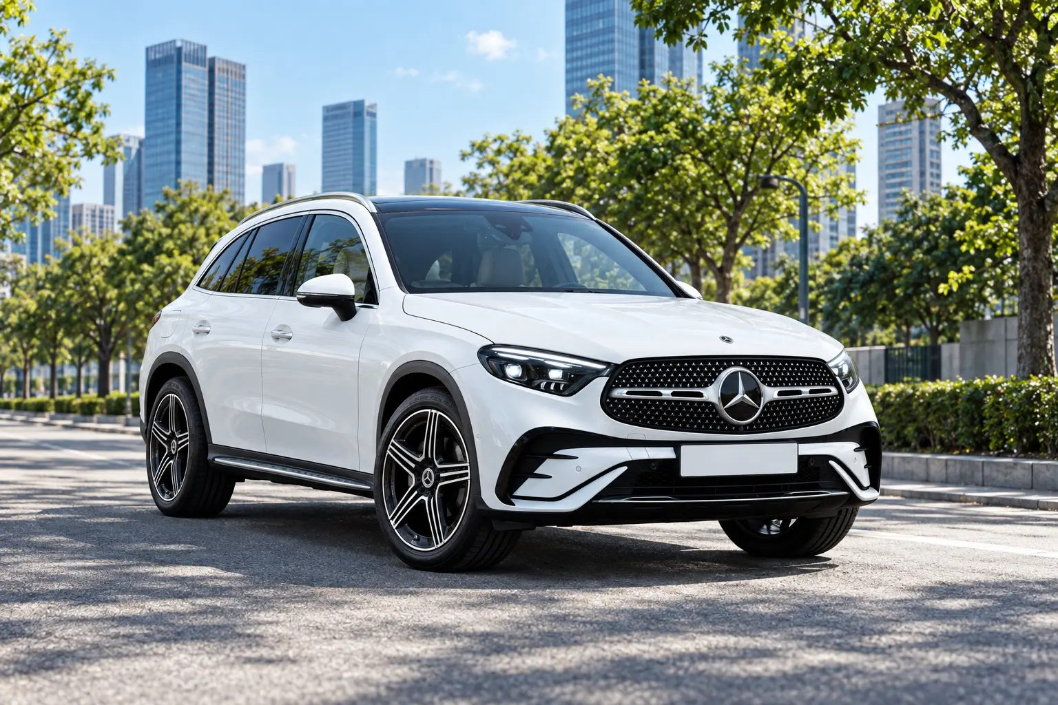 メルセデス・ベンツ GLC（X254型）を斜め前から見た実車イラスト。横長のグリル、細いLEDヘッドライト、なめらかな面のボディ、20インチのAMGホイール